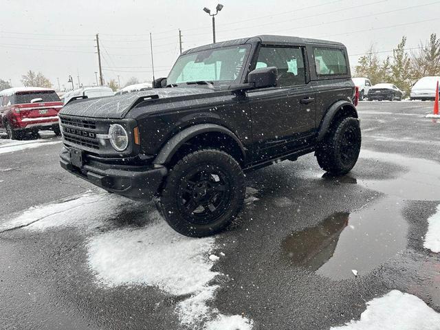2022 ford bronco base