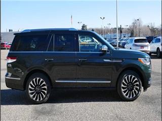 2022 Lincoln Navigator black label