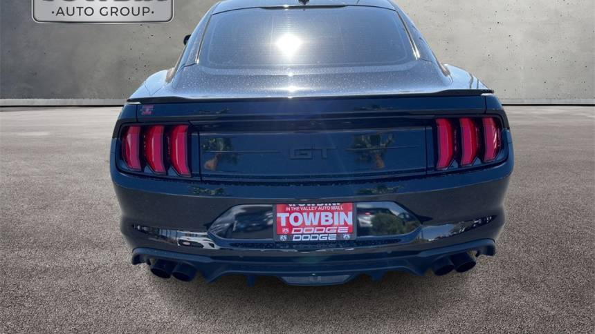 2022 ford mustang gt