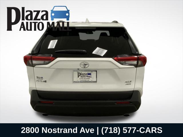 2023 toyota rav4 xle