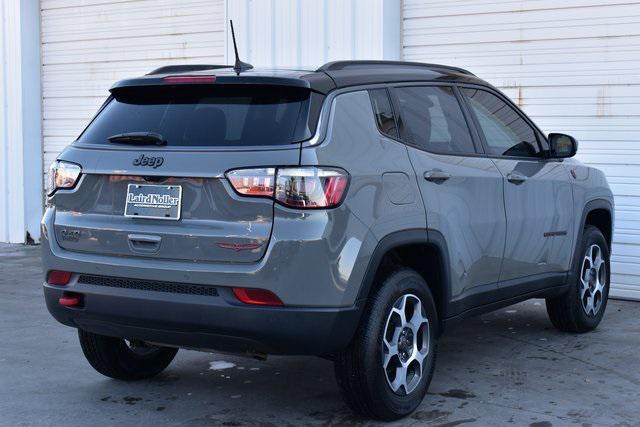 2022 jeep compass trailhawk