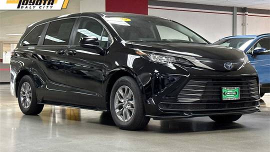 2023 Toyota Sienna