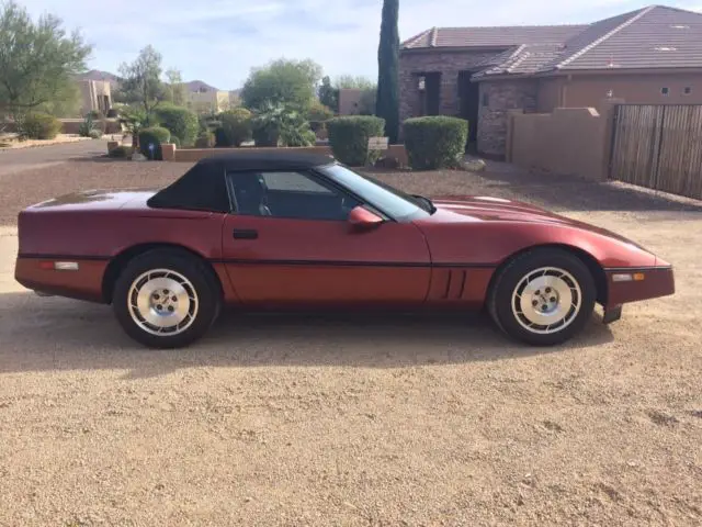 1986 corvette pace car. 19k miles. top flight winner
