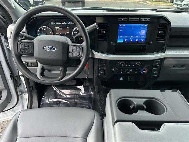 2023 ford f-250 xl
