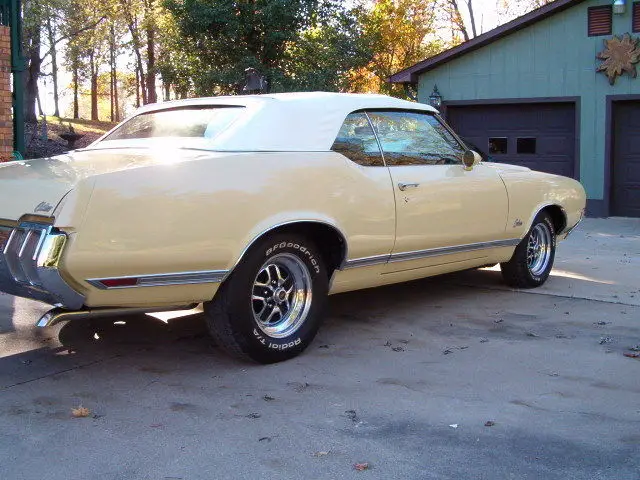 1970 olds cutlas convertible