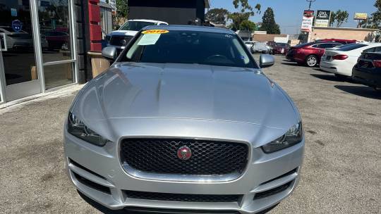 2018 Jaguar XE