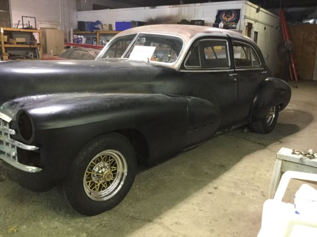 1947 cadillac 4 door sedan restore or rat rod, no reserve