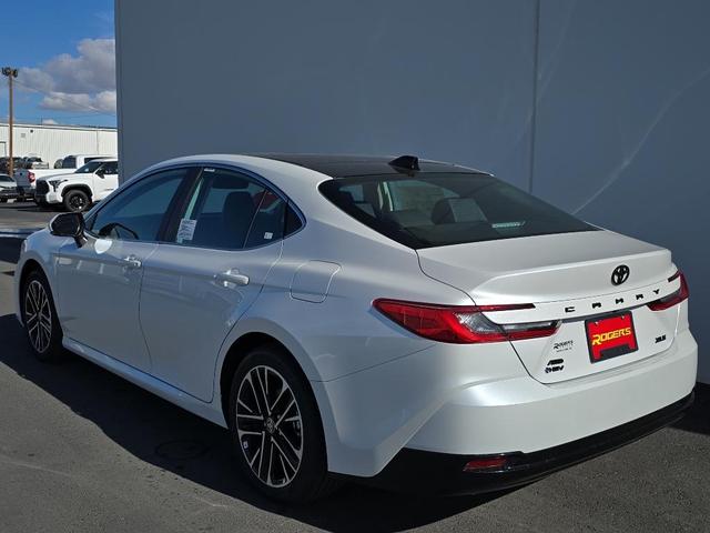 2025 toyota camry xle