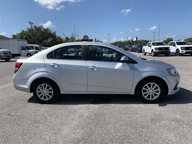 2019 chevrolet sonic lt
