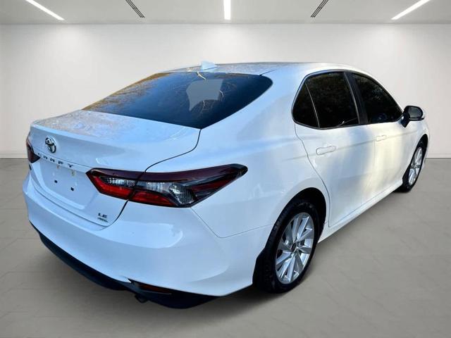 2023 toyota camry le