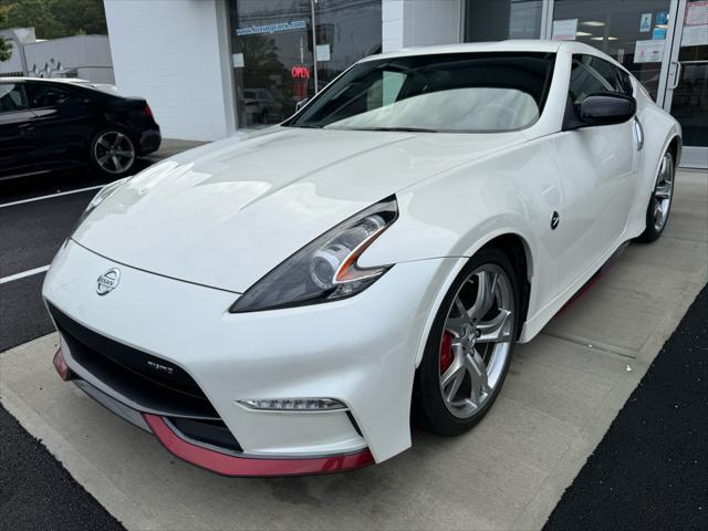2017 nissan 370z nismo