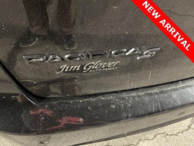 2020 chrysler pacifica touring-l