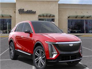 2024 Cadillac Lyriq luxury 2