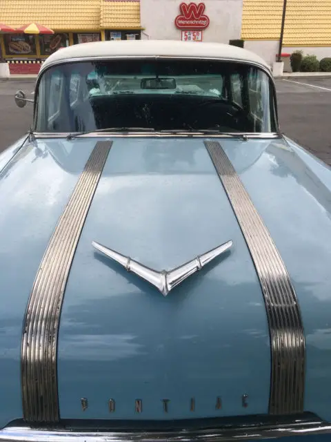 1955 pontiac starchief - 4 door
