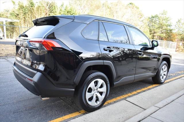 2020 toyota rav4 le