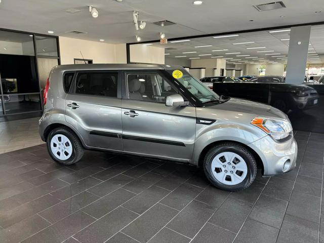 2013 kia soul base