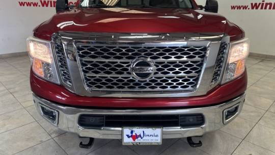 2017 Nissan Titan