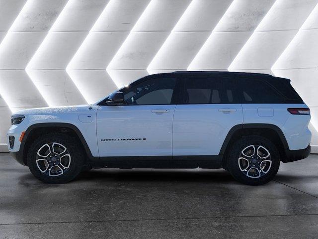 2023 jeep grand cherokee 4xe trailhawk