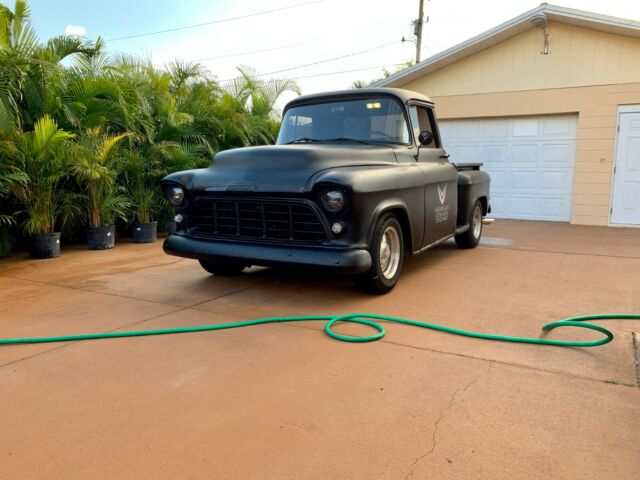 1956 chevrolet 3100 short-bed pickup chevy truck resto mod custom