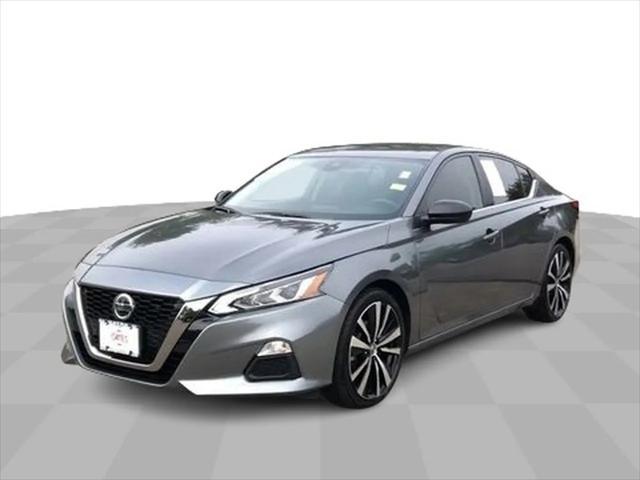 2022 nissan altima sr fwd