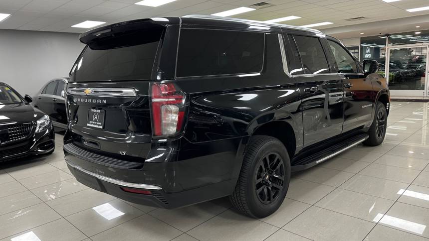 2022 chevrolet suburban lt