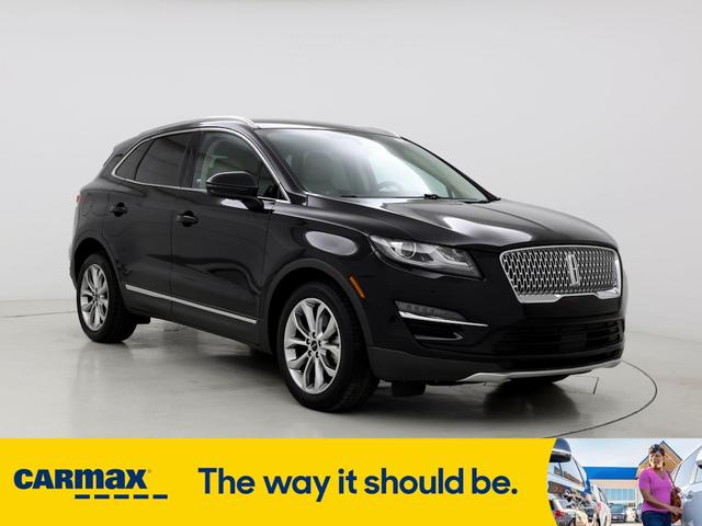 2019 lincoln mkc select