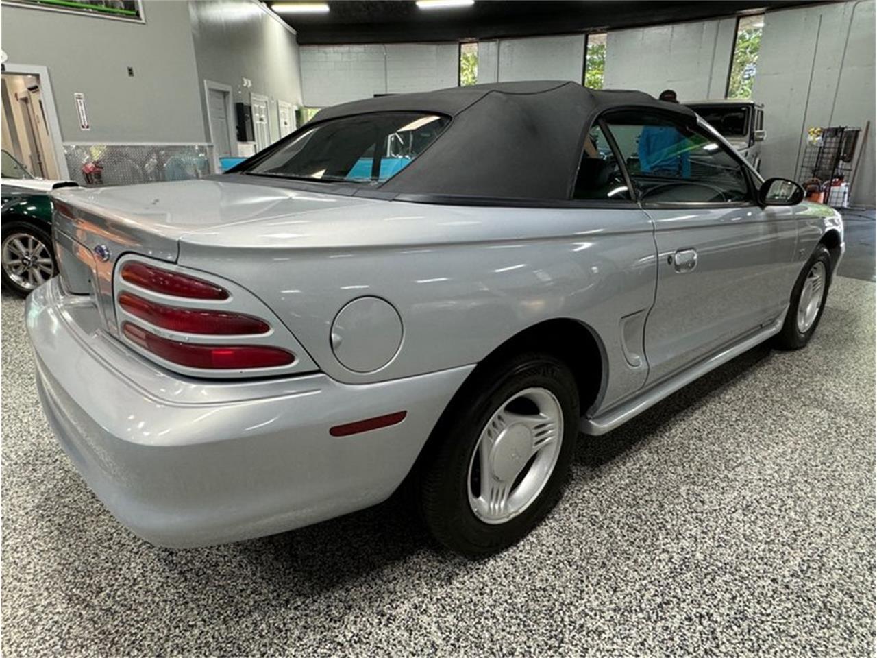 1995 ford mustang gt