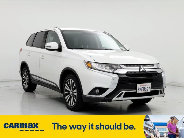 2019 mitsubishi outlander es