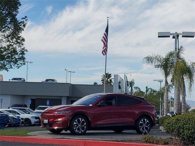 2021 ford mustang mach-e premium
