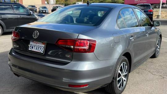 2017 Volkswagen Jetta