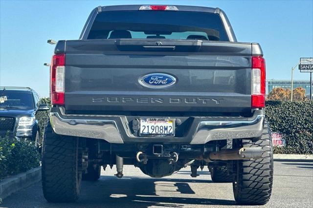2017 ford f-250 xlt