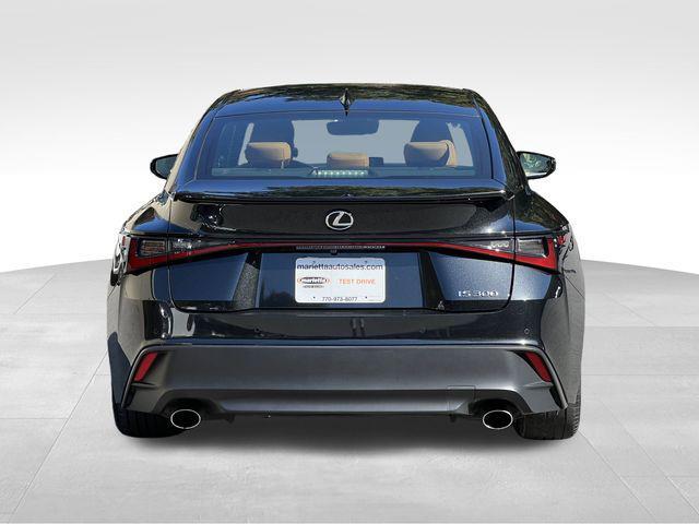 2022 lexus is 300 base