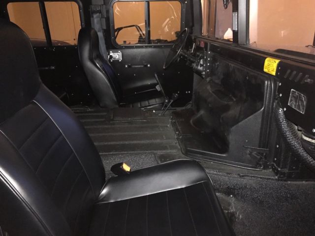 94 amg humvee - 9,500 miles - fresh service - runs perfectly flawless condition