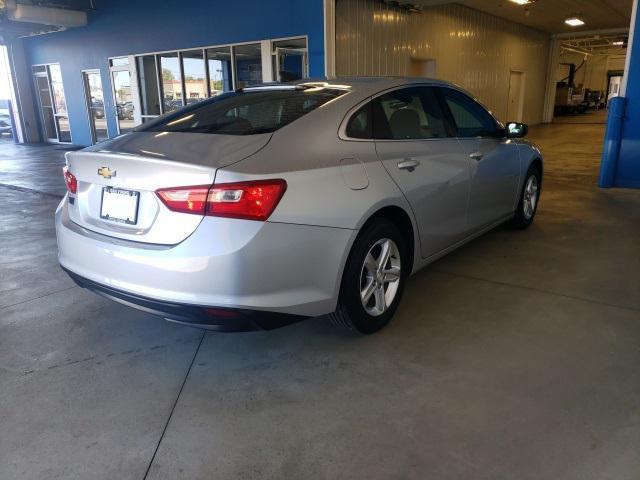 2022 chevrolet malibu 1ls