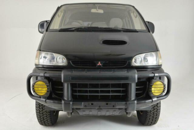 1994 mitsubishi delica exceed 4wd turbo diesel !!!
