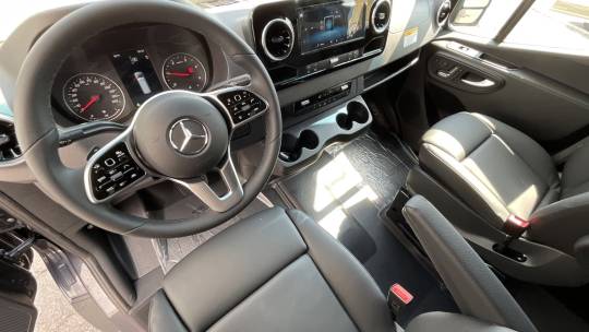 2024 Mercedes-Benz Sprinter