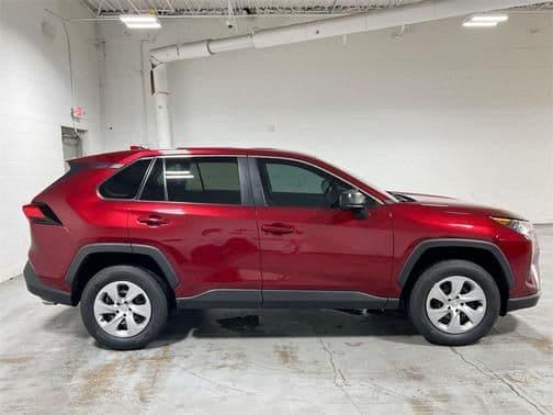 2022 toyota rav4 le in clintonville, kentucky