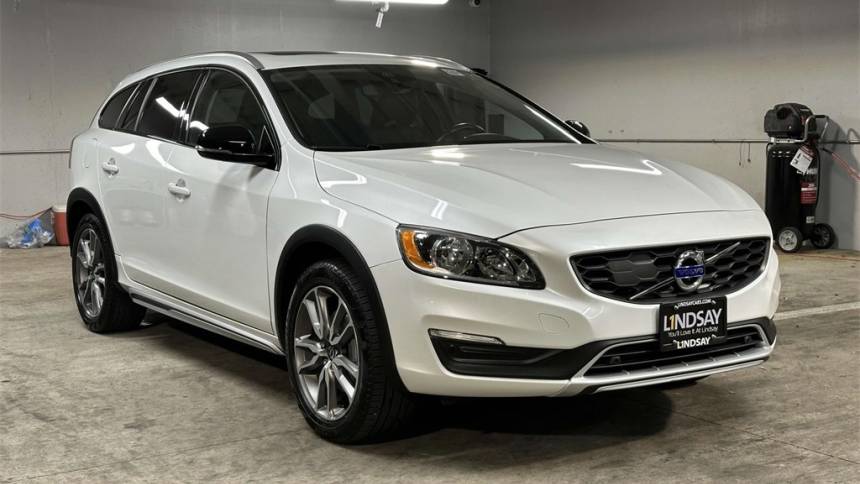 2018 volvo v60 cross country t5 premier