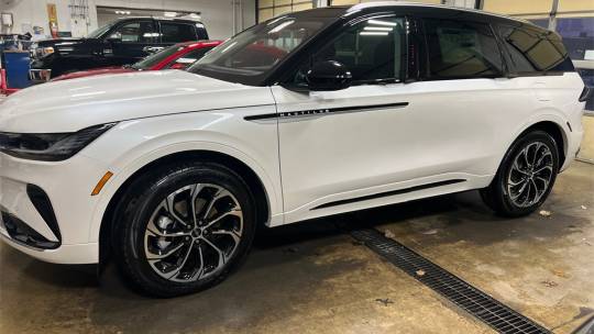 2025 Lincoln Nautilus