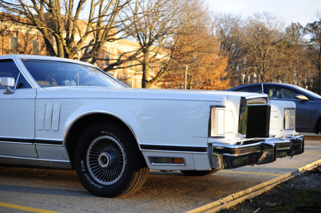 1979 lincoln continental mark v need gone asap