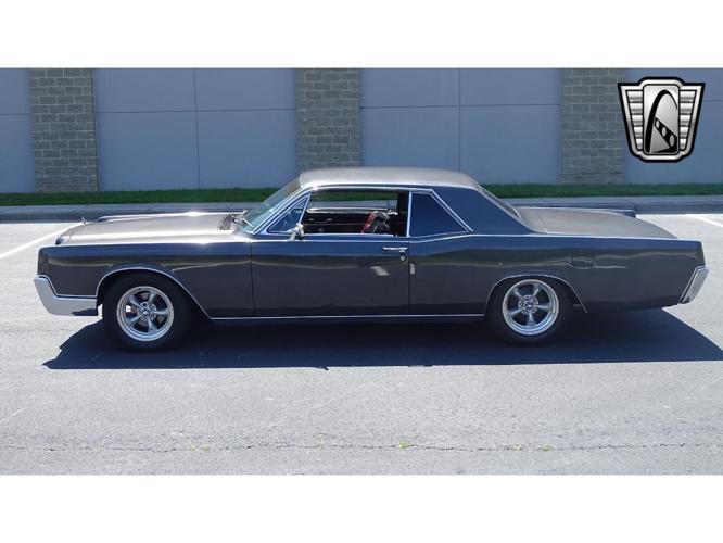 1966 lincoln continental in o'fallon, illinois