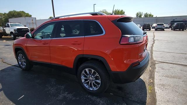 2021 jeep cherokee latitude lux