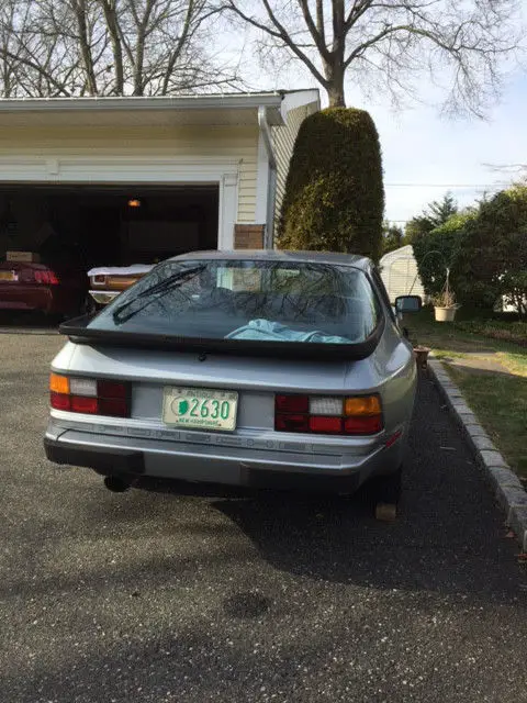 1983 porsche 944 very low miles highly documented original elderly owner