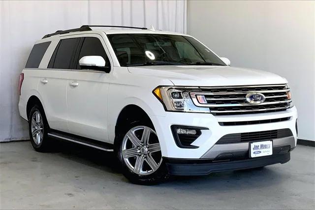 2020 ford expedition xlt