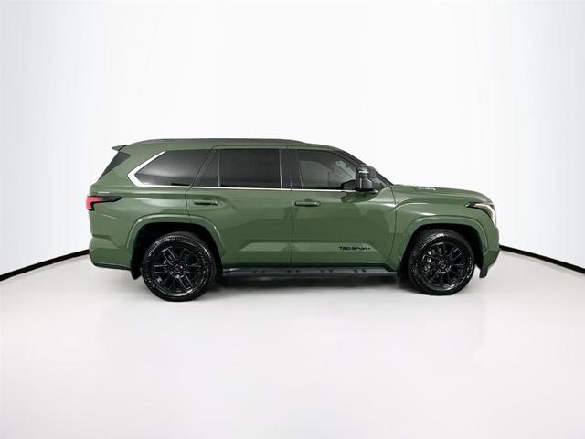 2023 toyota sequoia sr5