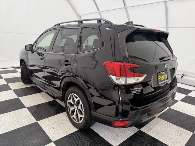 2024 subaru forester premium