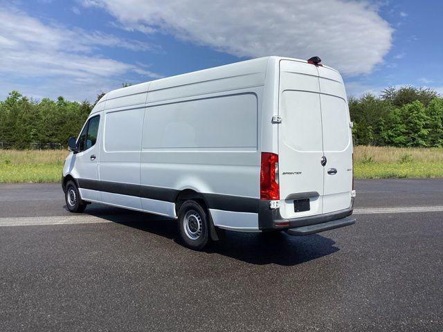 2022 mercedes-benz sprinter 2500 high roof