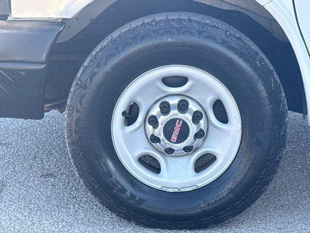2015 gmc savana 2500 work van