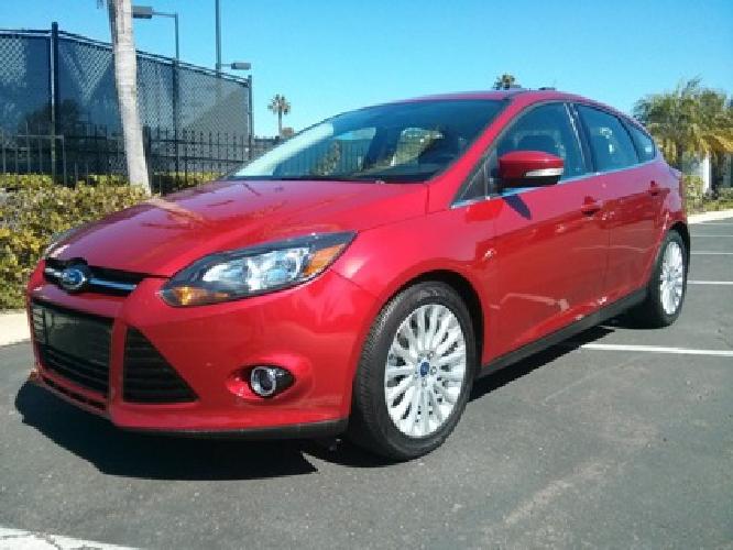2012 ford focus hatchback titanium, 35k low miles, clean title, fully loaded in san diego, ca