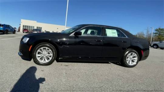 2023 Chrysler 300
